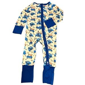 NEW Bamboo Baby Trucks Sleeper 3-6 mos Cream Blue | Farm Animals Cuddly Soft